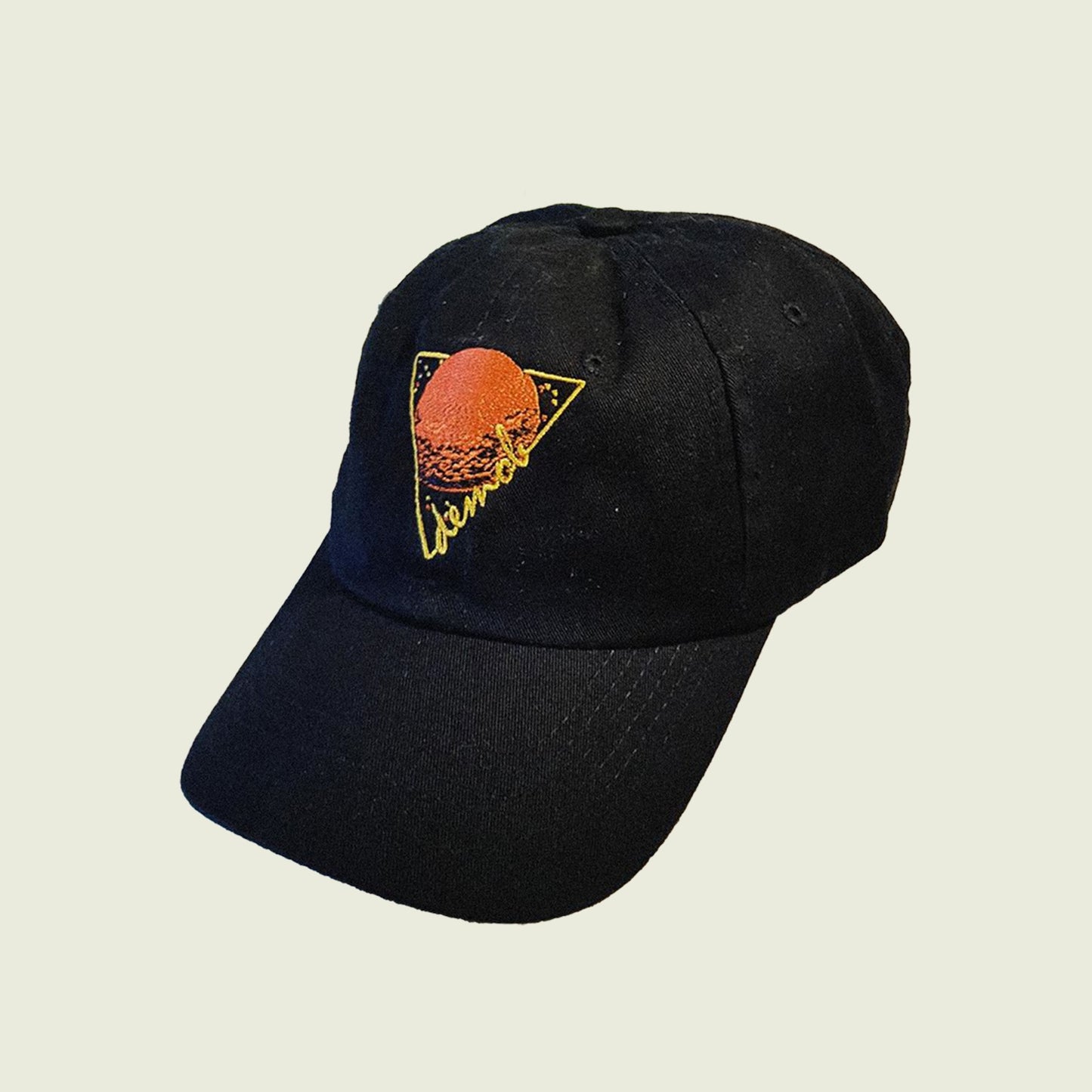 Moonrise Black Cap